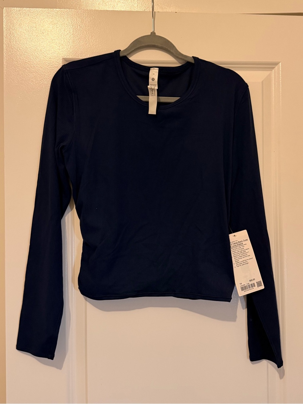 Lululemon Long-Sleeve Rib Crew Neck Top in Navy and Size 14